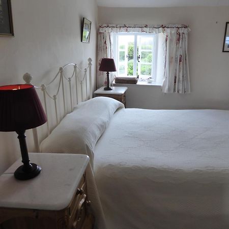 Lower Tresmorn Farmhouse Crackington Haven エクステリア 写真