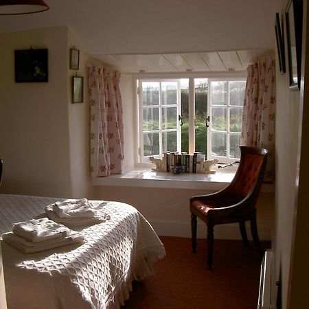 Lower Tresmorn Farmhouse Crackington Haven エクステリア 写真